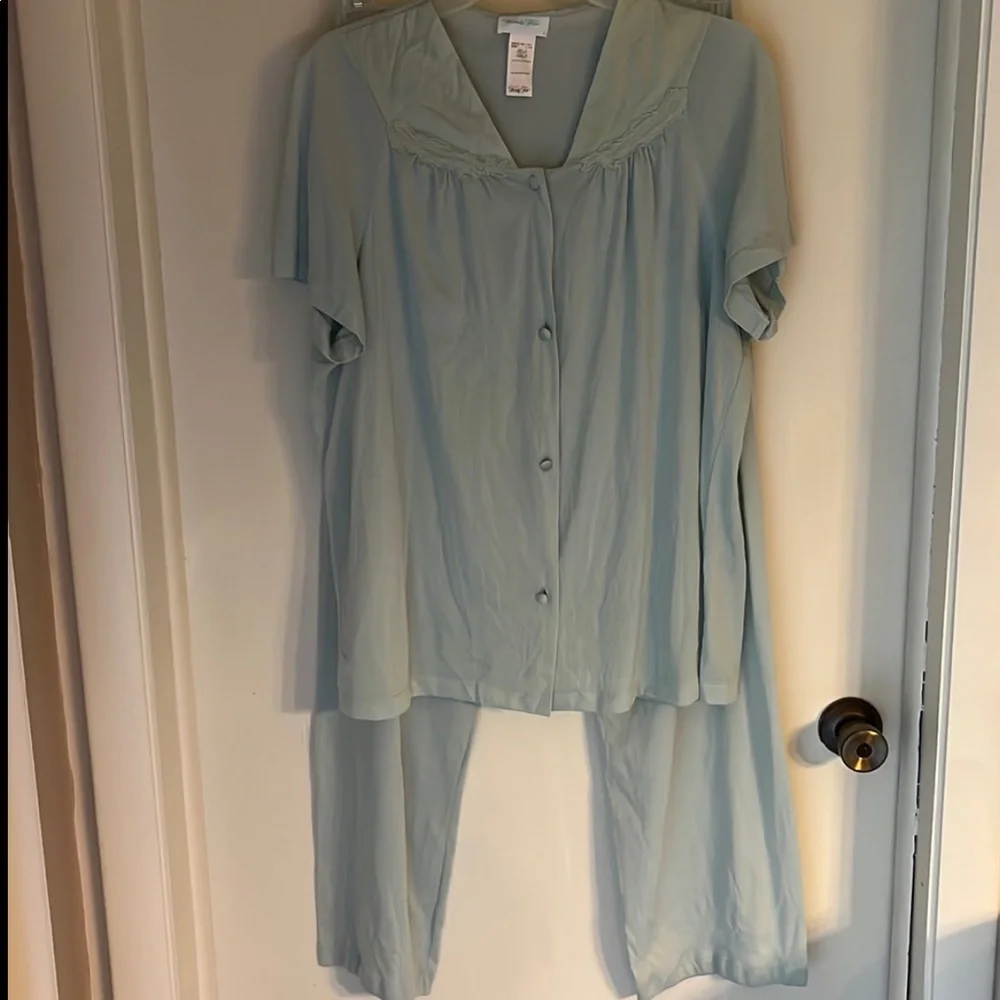VTG  60's Vanity Fair pajamas
